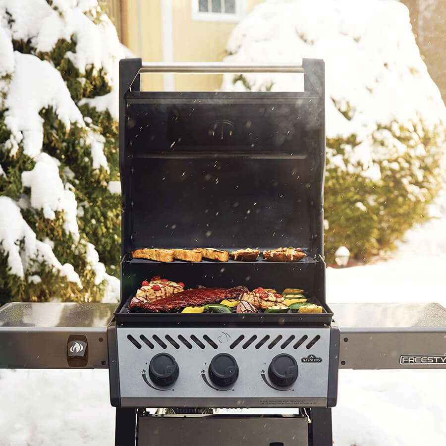 NAPOL-22-BBQ-napoleon-freestyle-365-172158-5-full.jpg NAPOL-22-BBQ-napoleon-freestyle-365-172158-5-full.jpg